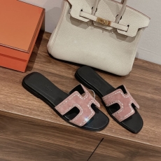 Hermes Slippers